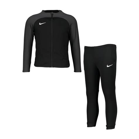 nike trainingshose schwarz kinder|Nike trainingsanzüge kinder.